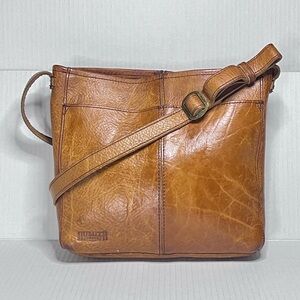 Duluth Trading Co. Lifetime Leather Crossbody Bag